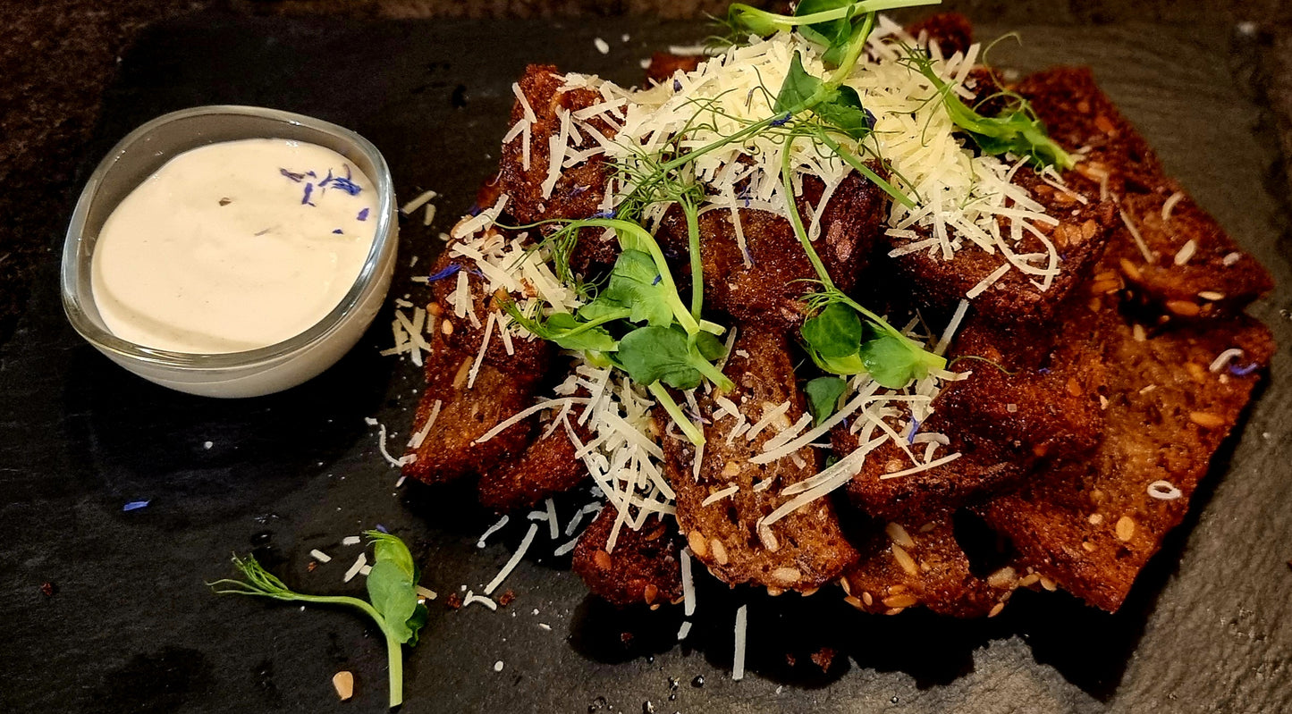 Garlic toast with cheese