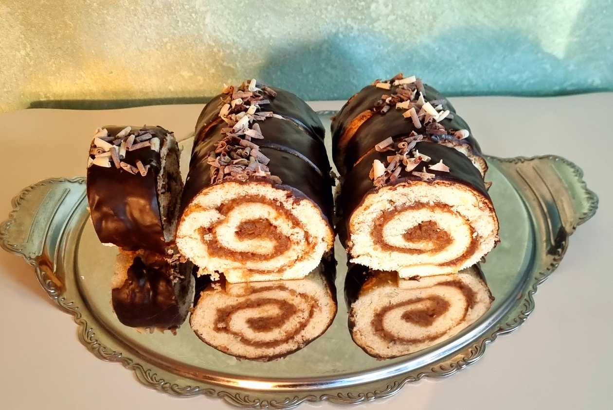 Ābolu rulete ar šokolādi 1gb