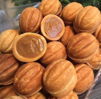 Nuts with condensed milk 5 pcs.