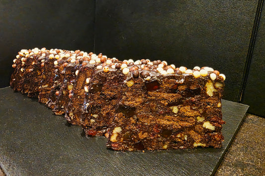 Chocolate brunette with marmalade and walnuts