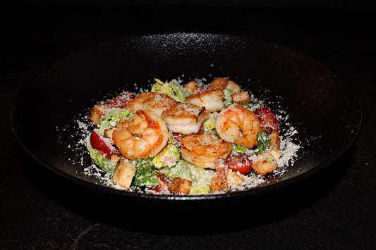 Салат Цезарь с креветками